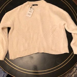 Super soft and cozy sweater, new with tags